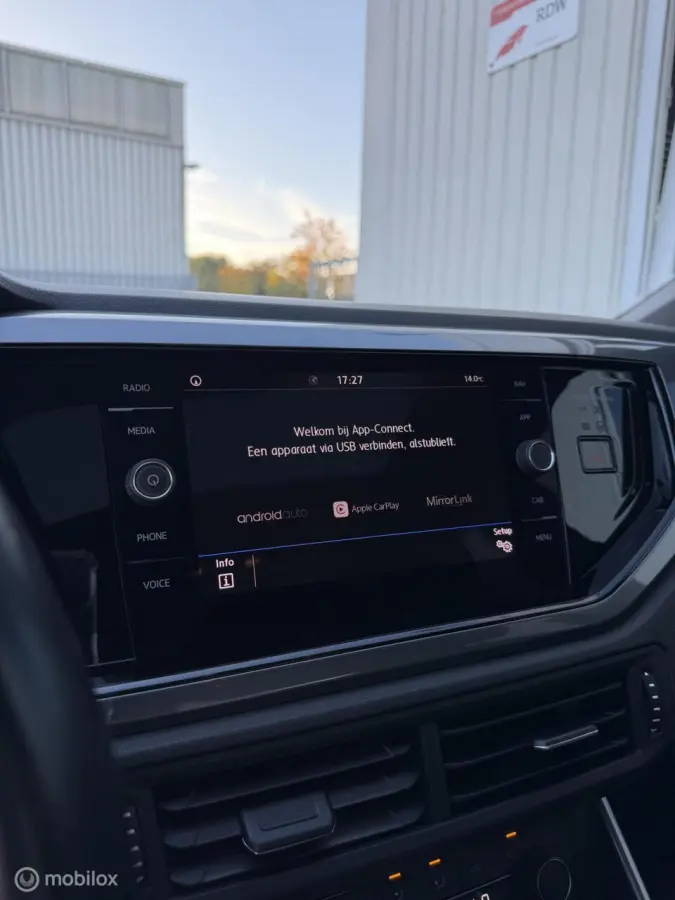 1.0 TSI DSG Highline PANO VIRTUAL ACC BEATS