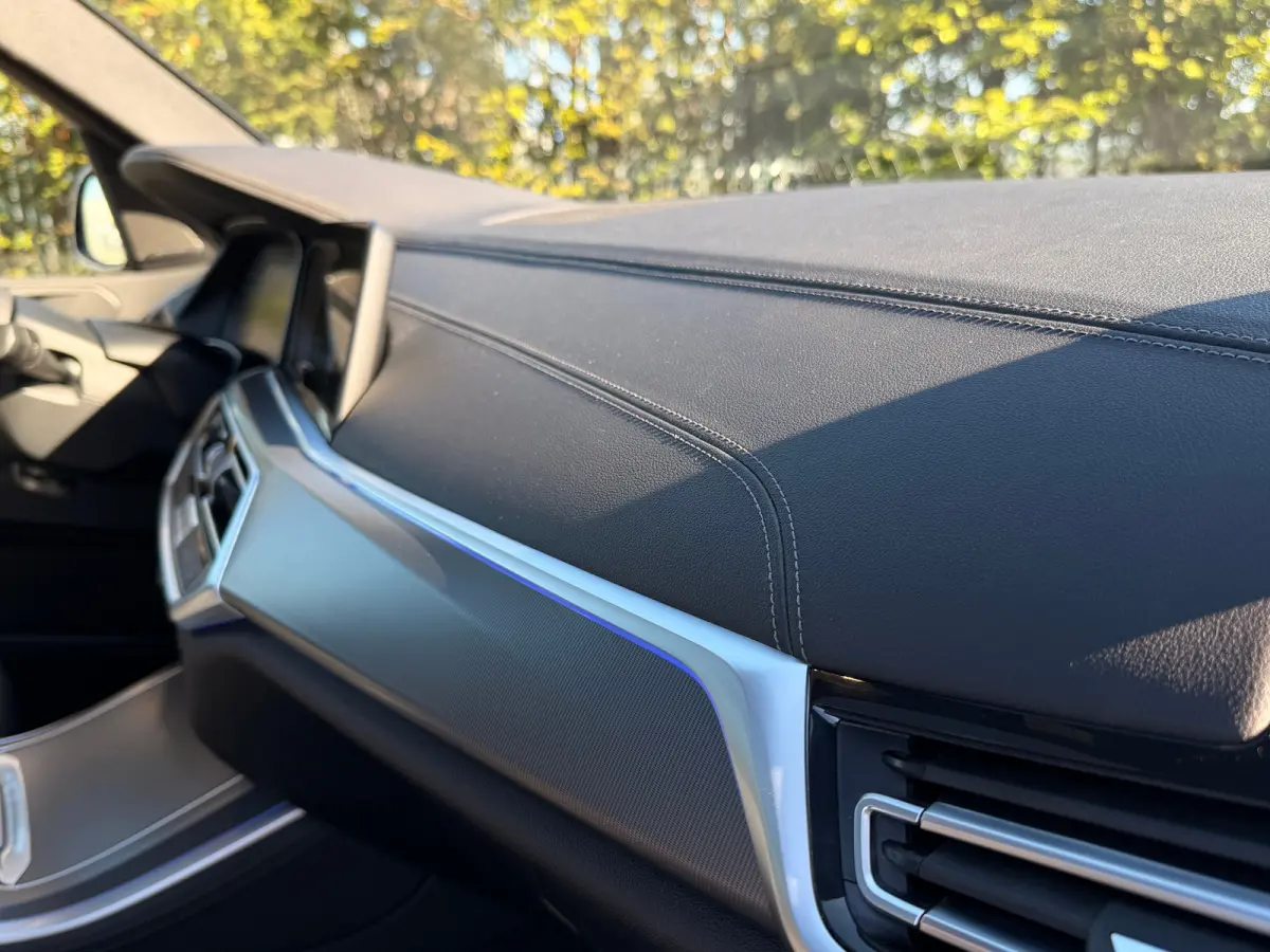 M50i High Executive 530PK | Adapt. Cruise | Softclose | 4-wielsturing | Skylounge | Trekhaak | Harman & Kardon | Head-up | Laser | Memory |