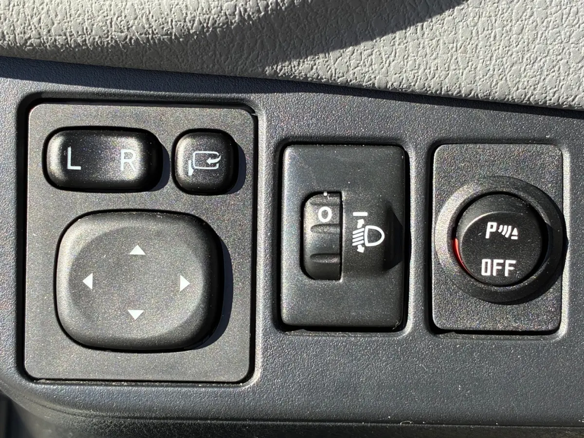1.5 Hybrid Dynamic Bi-Tone|Automaat|Camera|Navigatie|PDC|CruiseControl|Climatronic|Stoel Verw.|Goed onderhouden|