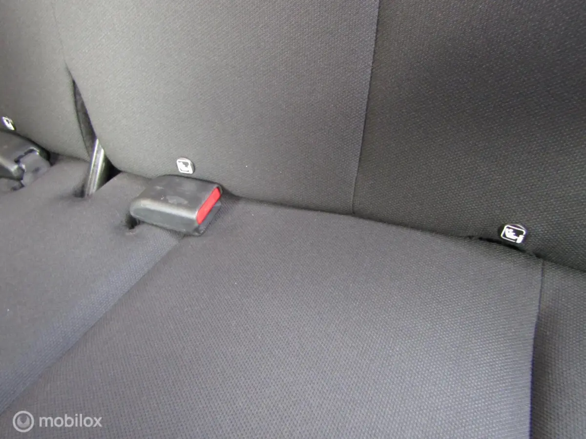 1.0 VVT-i x-fun bj 11-2020 zilver, airco,87827km