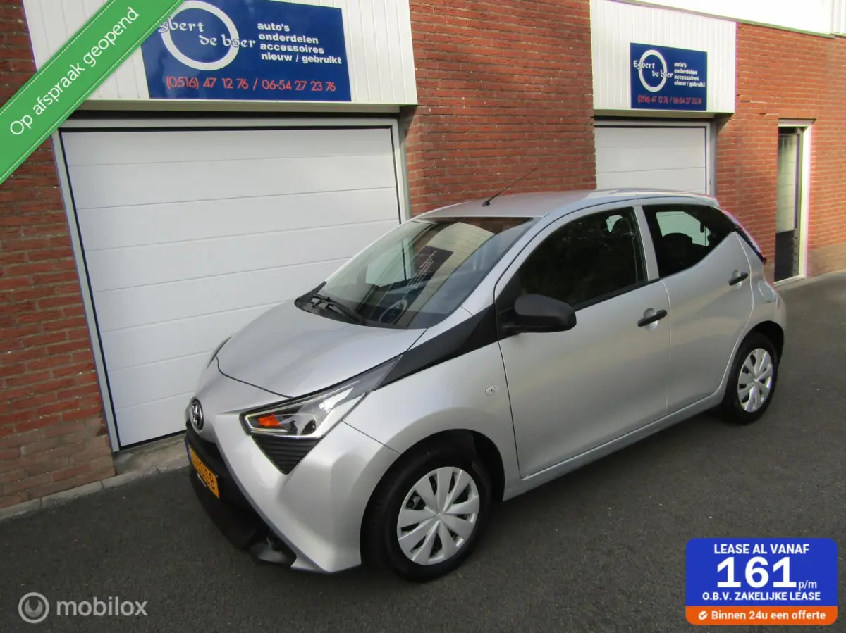 1.0 VVT-i x-fun bj 11-2020 zilver, airco,87827km