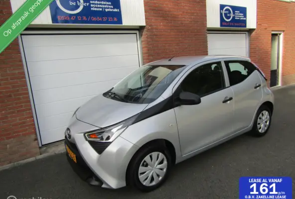 1.0 VVT-i x-fun bj 11-2020 zilver, airco,87827km