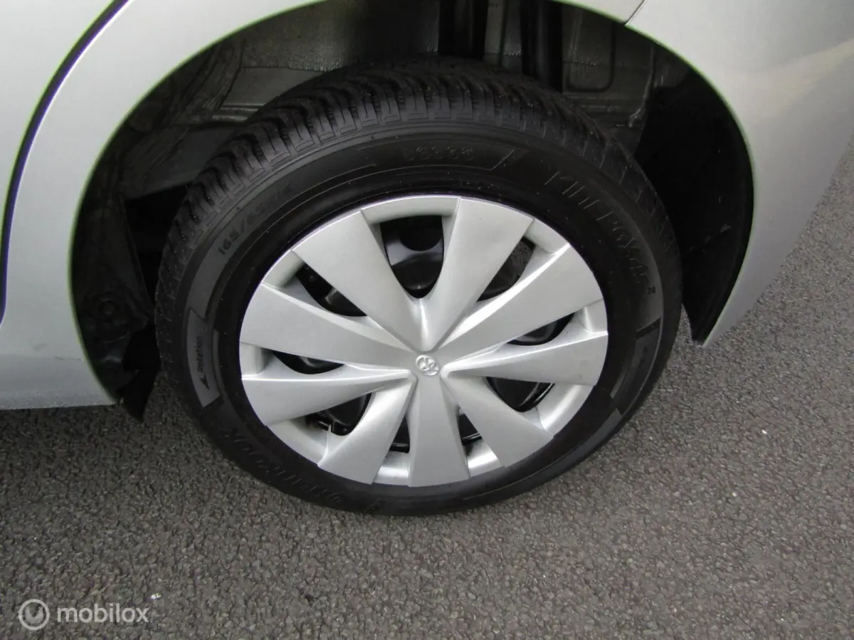 1.0 VVT-i x-fun bj 11-2020 zilver, airco,87827km