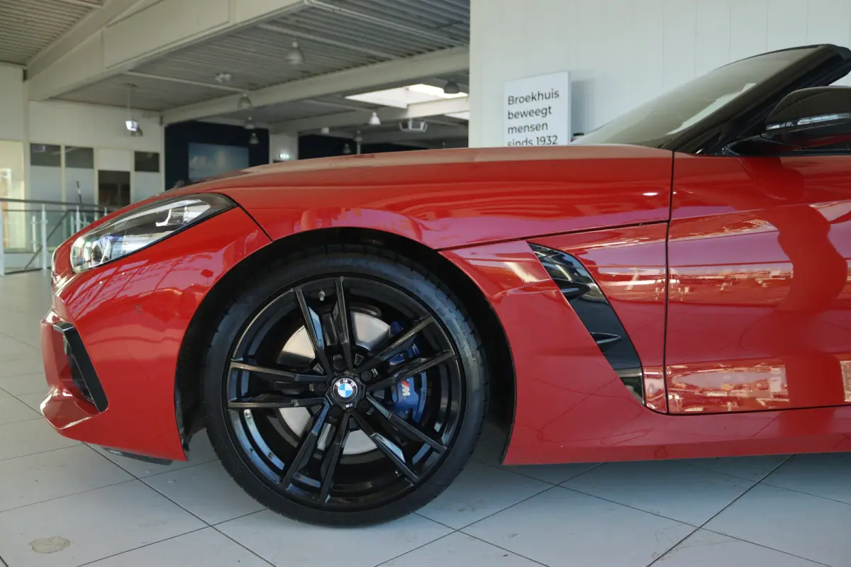 sDrive30i High Executive Edition M-Sport Pro | NL Auto | Adapt. Cruise | Harman & Kardon | Head-up | Stoel+Stuurverwarming | Adaptief Onderstel | Keyless | Camera | Carplay