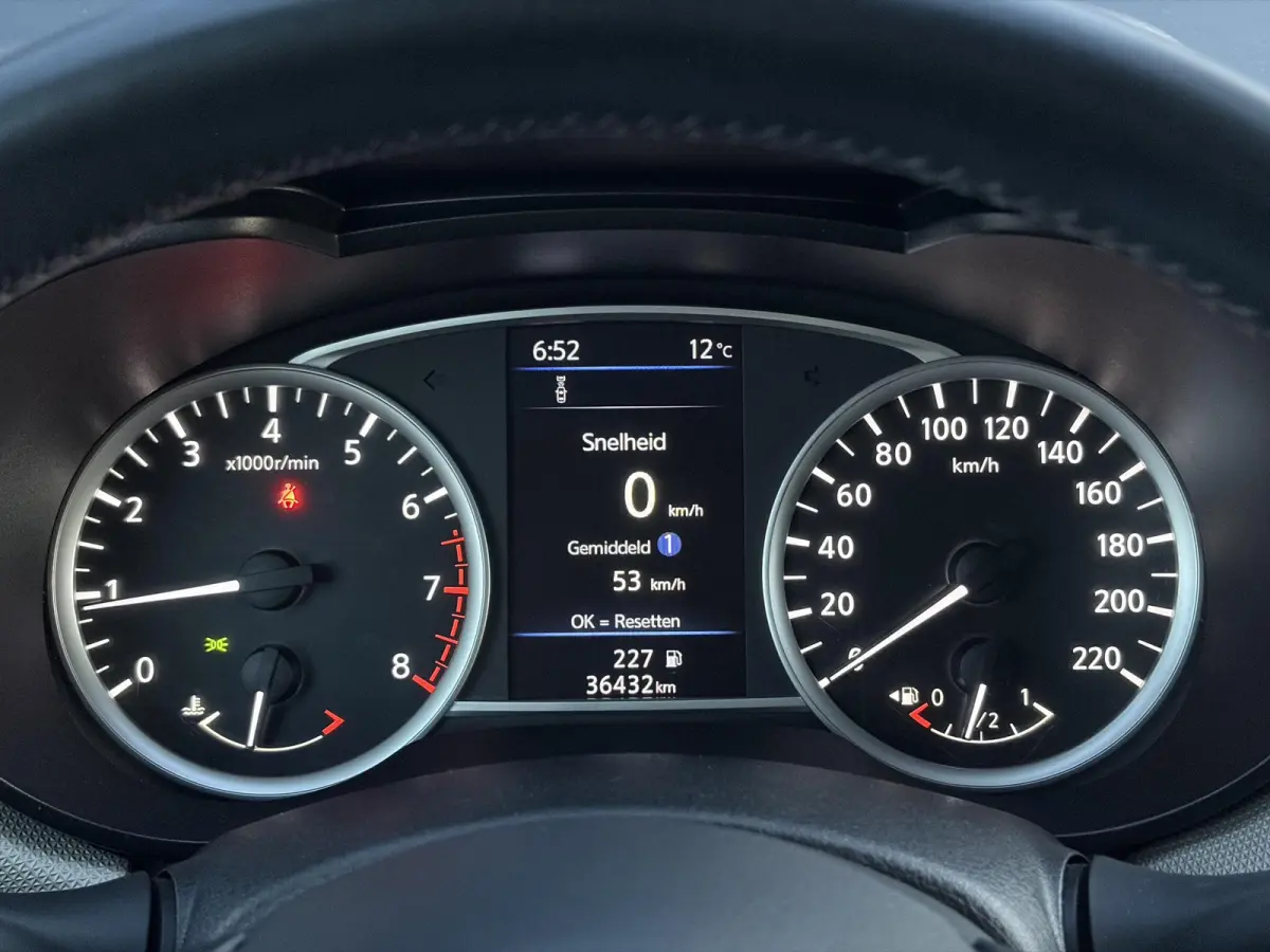 1.0 IG-T N-Connecta ✓1e Eigenaar✓Dealer Onderhouden✓Camera✓Carplay✓Navi✓Airco✓Cruise✓Pdc✓101pk✓Weinig Km✓Lm velgen✓N.A.P✓Apk tot 02-2028