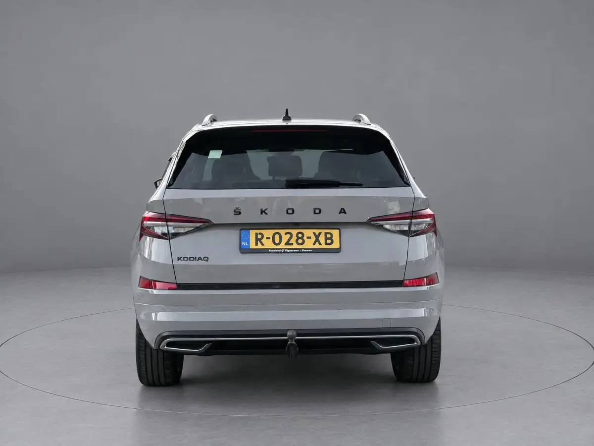 1.5 TSI Sportline Business Facelift | Panoramadak | EL. Trekhaak | Geheugen Stoelen | Stoel/Stuurverwarming | Rijklaarprijs