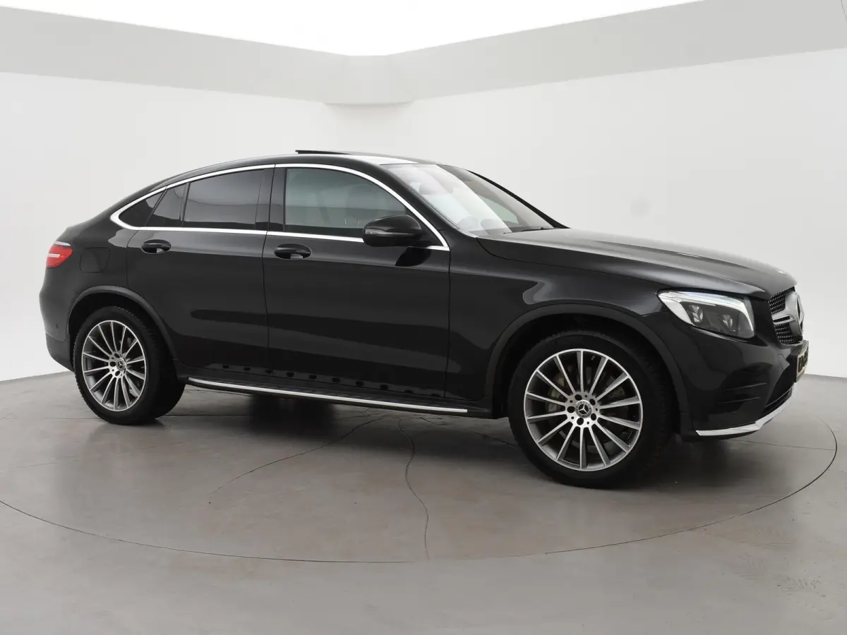 250 4MATIC PREMIUM AMG SPORT + SCHUIFDAK | 360 CAMERA | STOELVERW. | TREEPLANKEN