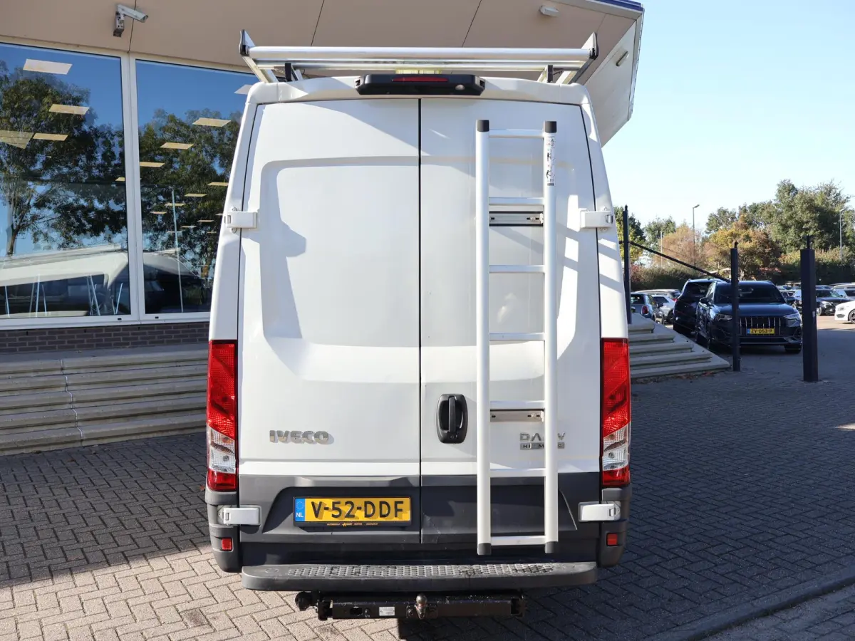 3520L 3.0 180 PK AUT8. +TREKHAAK 3500 KG | CARPLAY | STANDKACHEL | CAMERA