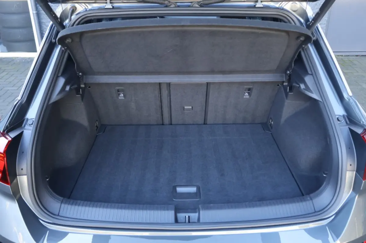 R 2.0 TSI 4-motion (300pk) Pano/ACC/Camera/Carplay/19 inch/Nieuwstaat!