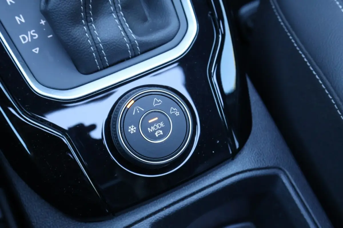 R 2.0 TSI 4-motion (300pk) Pano/ACC/Camera/Carplay/19 inch/Nieuwstaat!