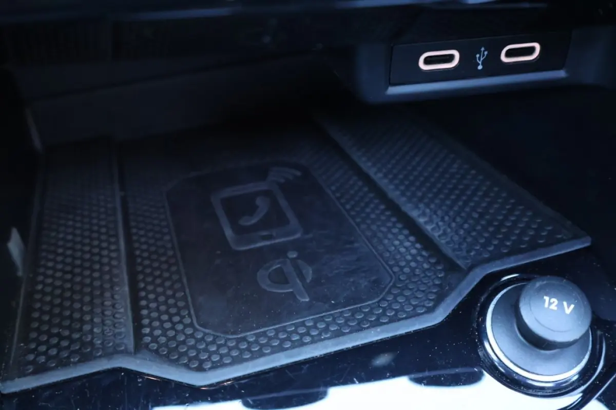 R 2.0 TSI 4-motion (300pk) Pano/ACC/Camera/Carplay/19 inch/Nieuwstaat!