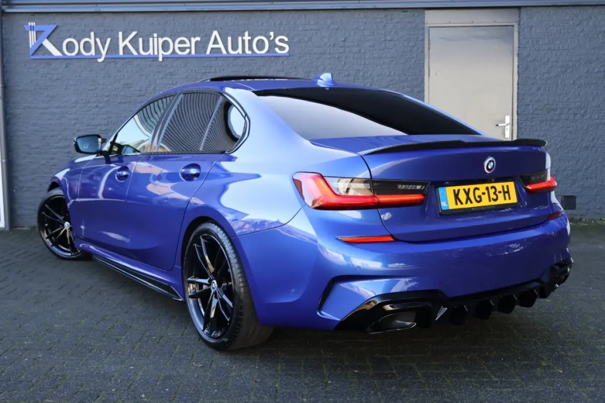 330e (292pk) M340I Look Laser/HUD/H&K/Pano/Carbon