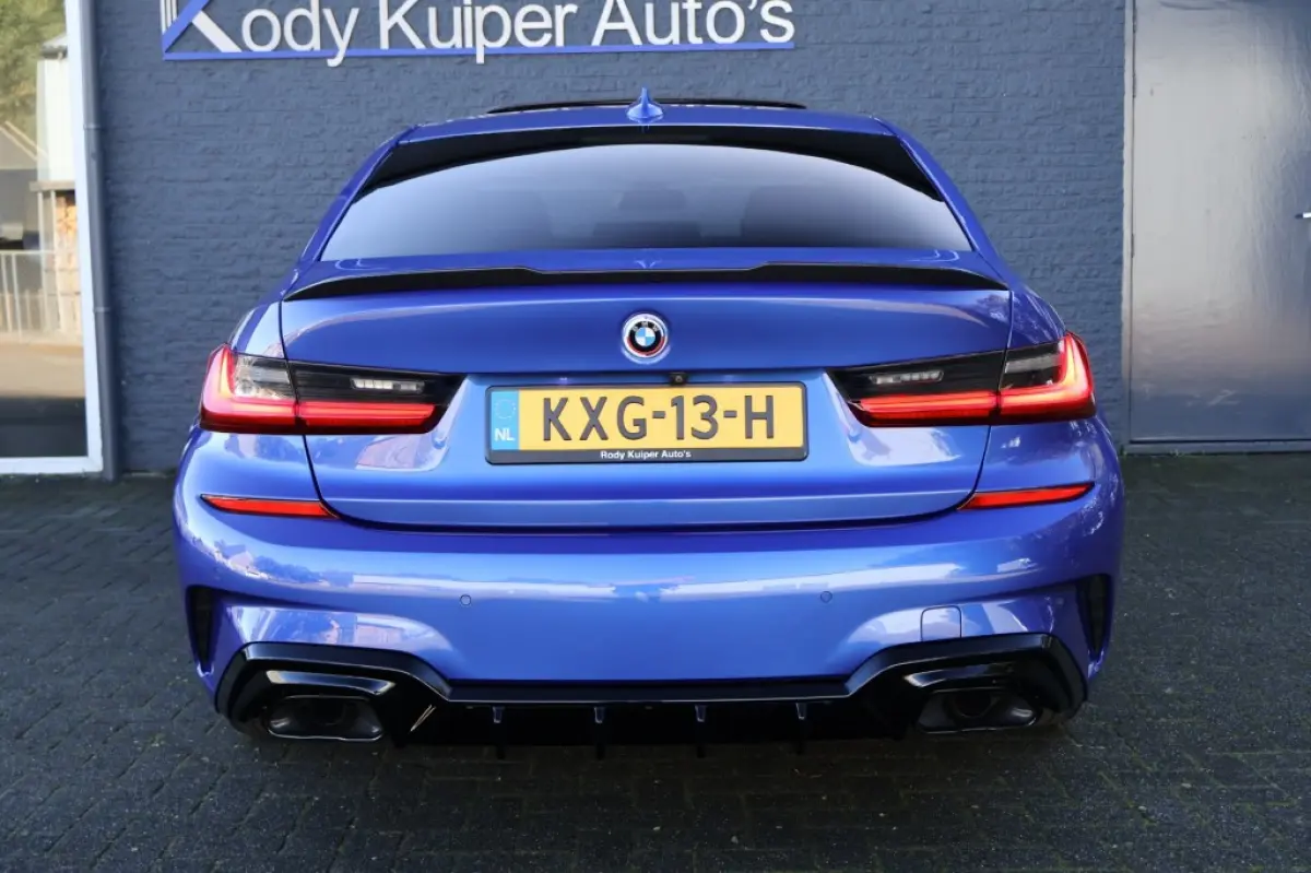 330e (292pk) M340I Look Laser/HUD/H&K/Pano/Carbon