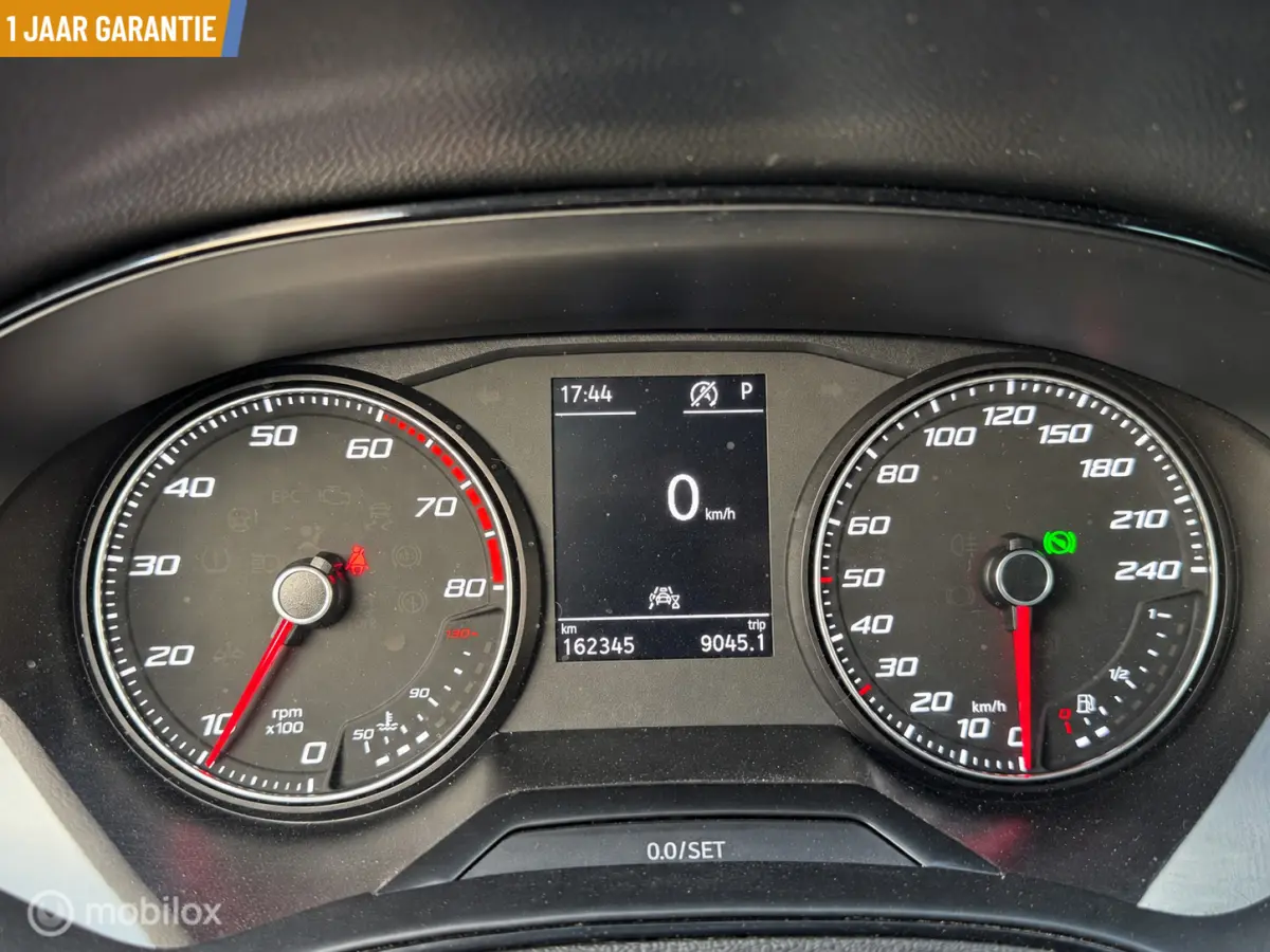 1.0 TSI FR Business Intense Plus |camera|keyless