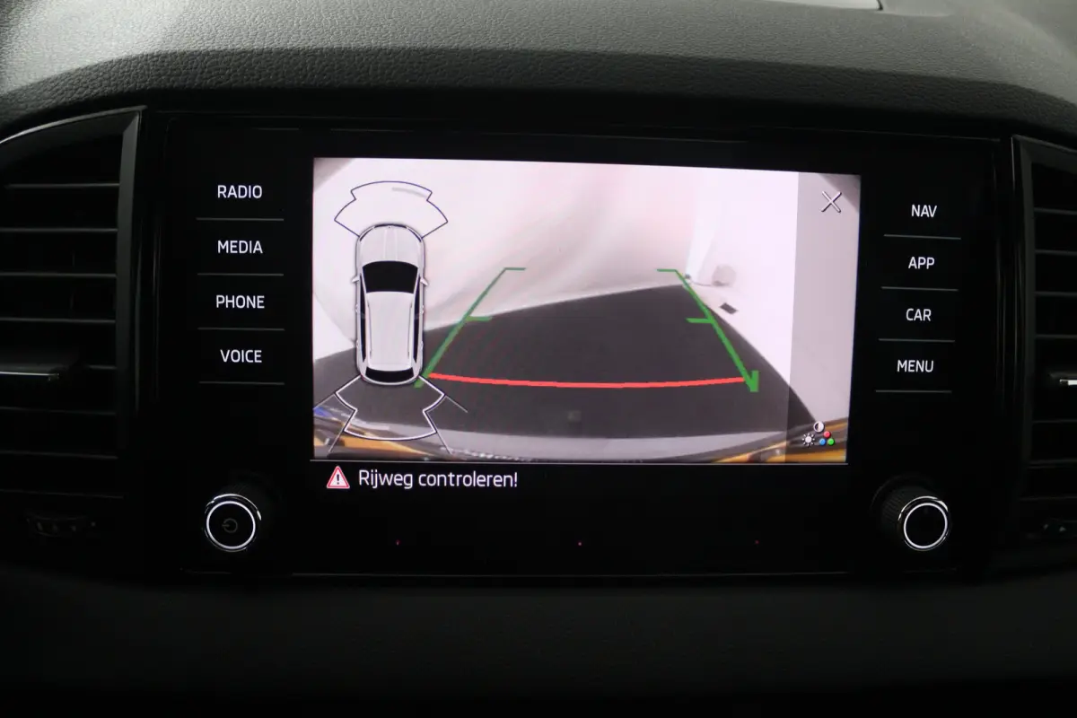 1.5 TSI ACT Sportline Business (PANORAMADAK, TREKHAAK, STOEL/STUUR VERWARMING, CAMERA)