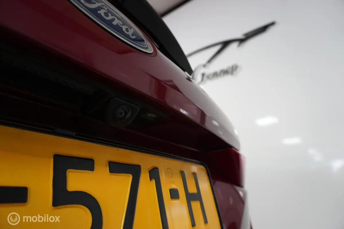 1.0 EcoBoost Titanium | trekhaak |