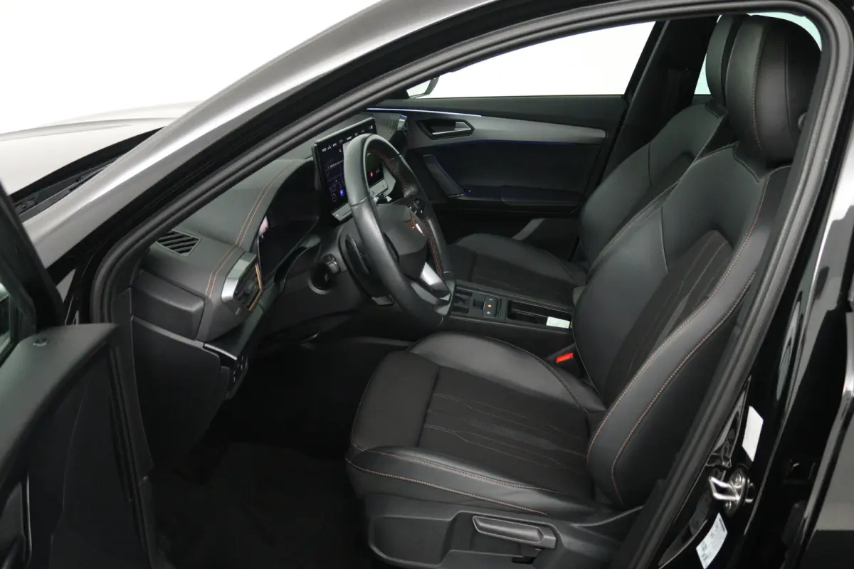 1.5 TSI Business Edition (PANORAMADAK, STOEL/STUUR VERWARMING, CAMERA)