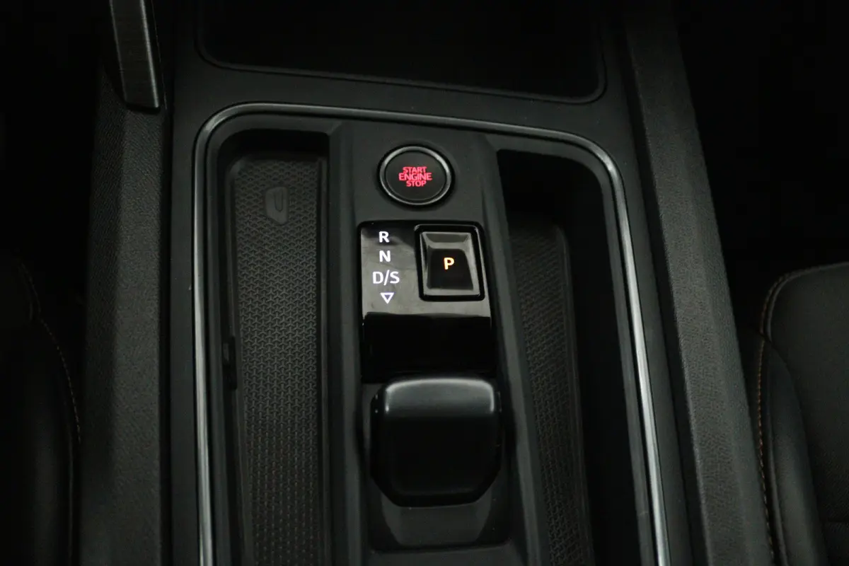1.5 TSI Business Edition (PANORAMADAK, STOEL/STUUR VERWARMING, CAMERA)