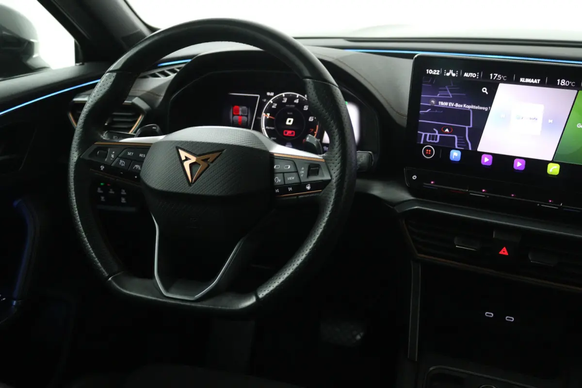 1.5 TSI Business Edition (PANORAMADAK, STOEL/STUUR VERWARMING, CAMERA)
