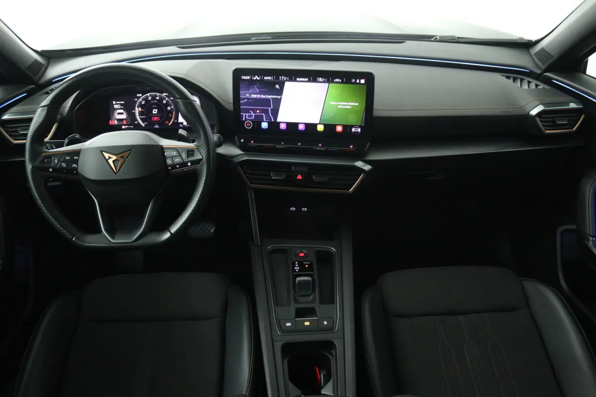 1.5 TSI Business Edition (PANORAMADAK, STOEL/STUUR VERWARMING, CAMERA)