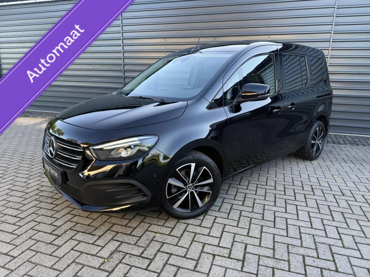 113 Benz*Autom*5Pers*Camera*Stoelverw*Carplay