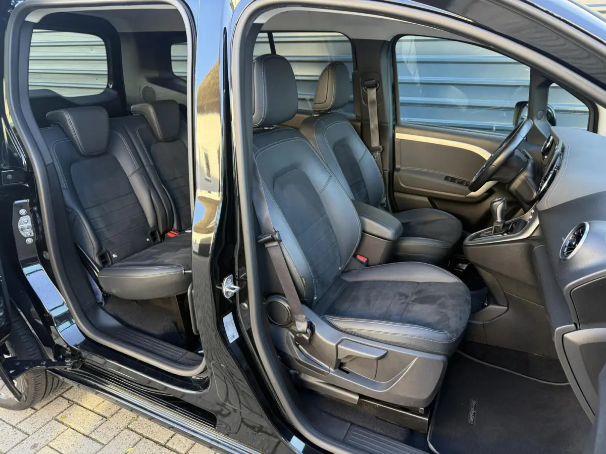 113 Benz*Autom*5Pers*Camera*Stoelverw*Carplay