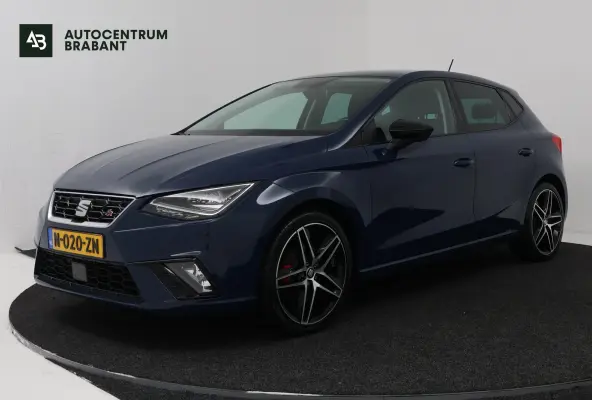 1.0 TSI FR Business Intense (STOELVERWARMING, NAVIGATIE CARPLAY, PARKEERSENSOREN)