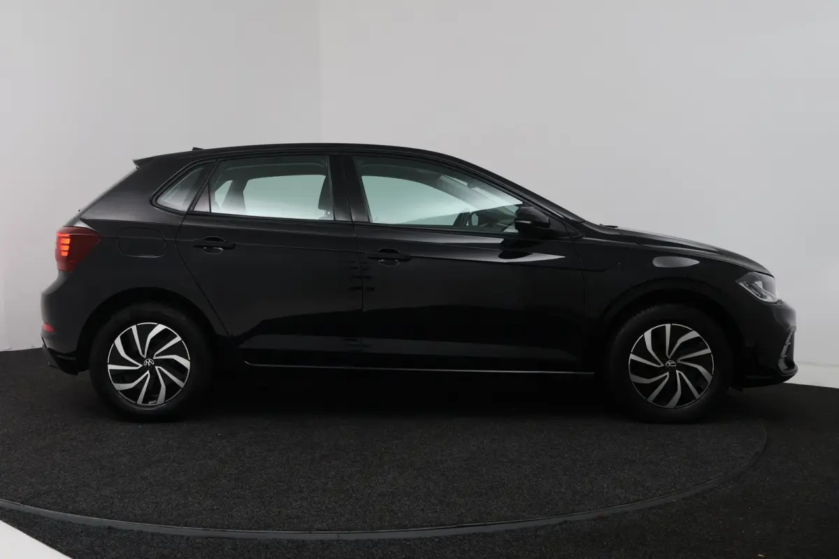 1.0 TSI Life Business (STOELVERWARMING, CAMERA, DIGITALE COCKPIT, CRUISE ADAPTIEF)