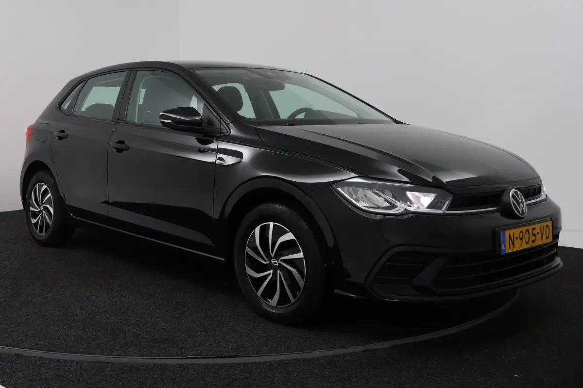 1.0 TSI Life Business (STOELVERWARMING, CAMERA, DIGITALE COCKPIT, CRUISE ADAPTIEF)