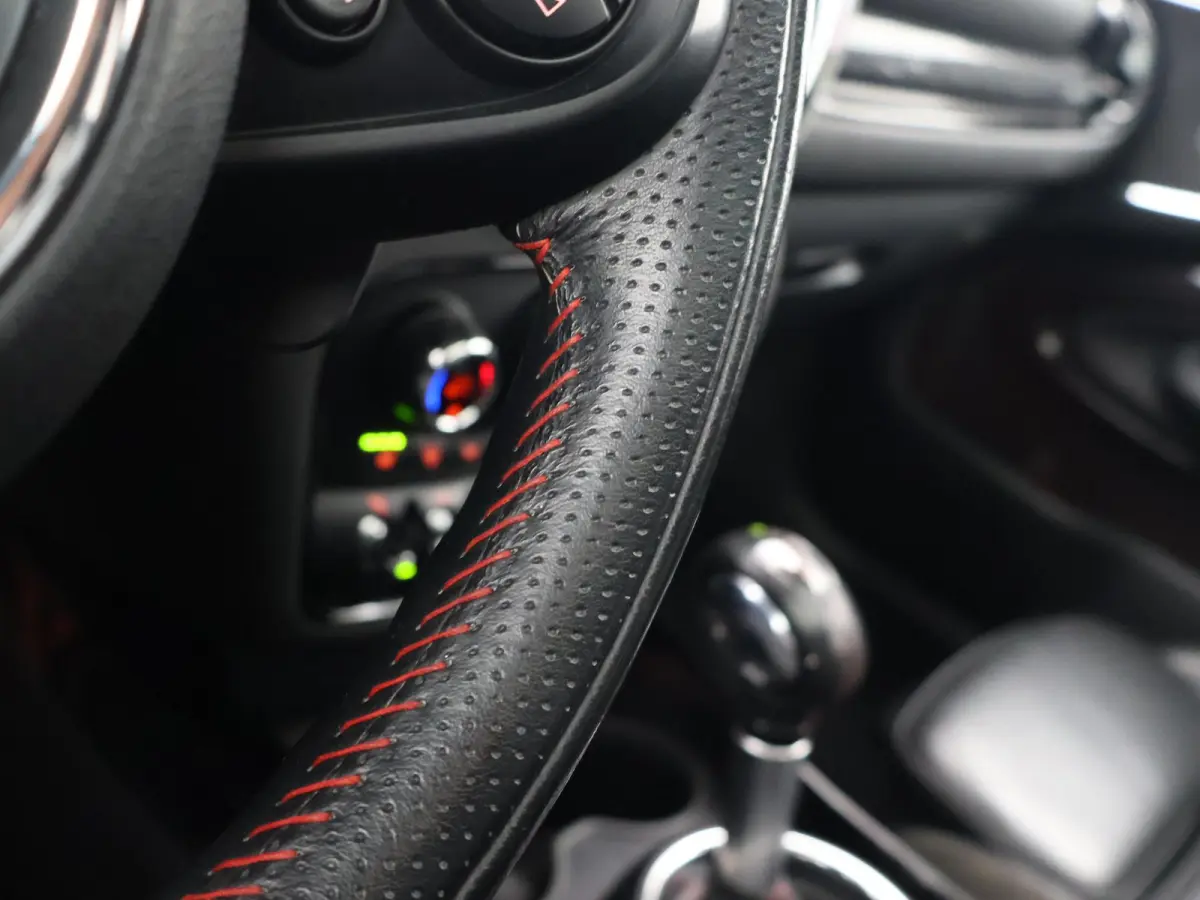 2.0 COOPER S 192 PK AUT. + TREKHAAK | PANORAMA | ADAPTIVE CRUISE | CAMERA | STOELVERW. | HARMAN/KARDON