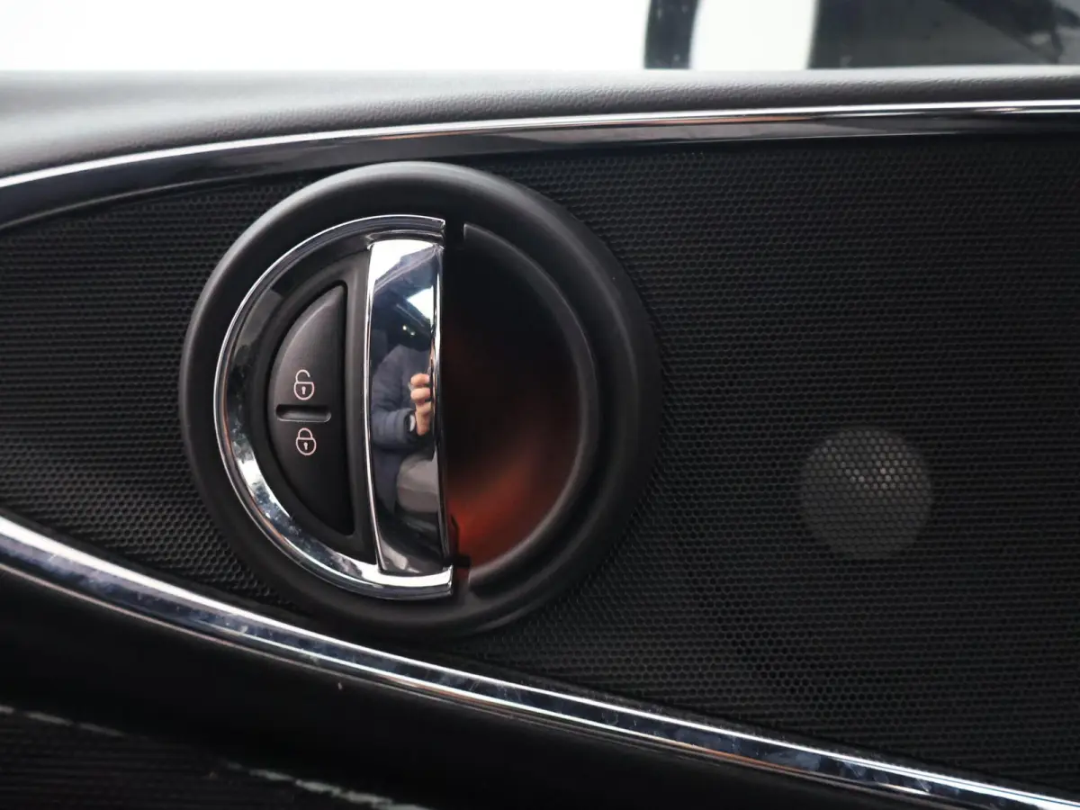 2.0 COOPER S 192 PK AUT. + TREKHAAK | PANORAMA | ADAPTIVE CRUISE | CAMERA | STOELVERW. | HARMAN/KARDON