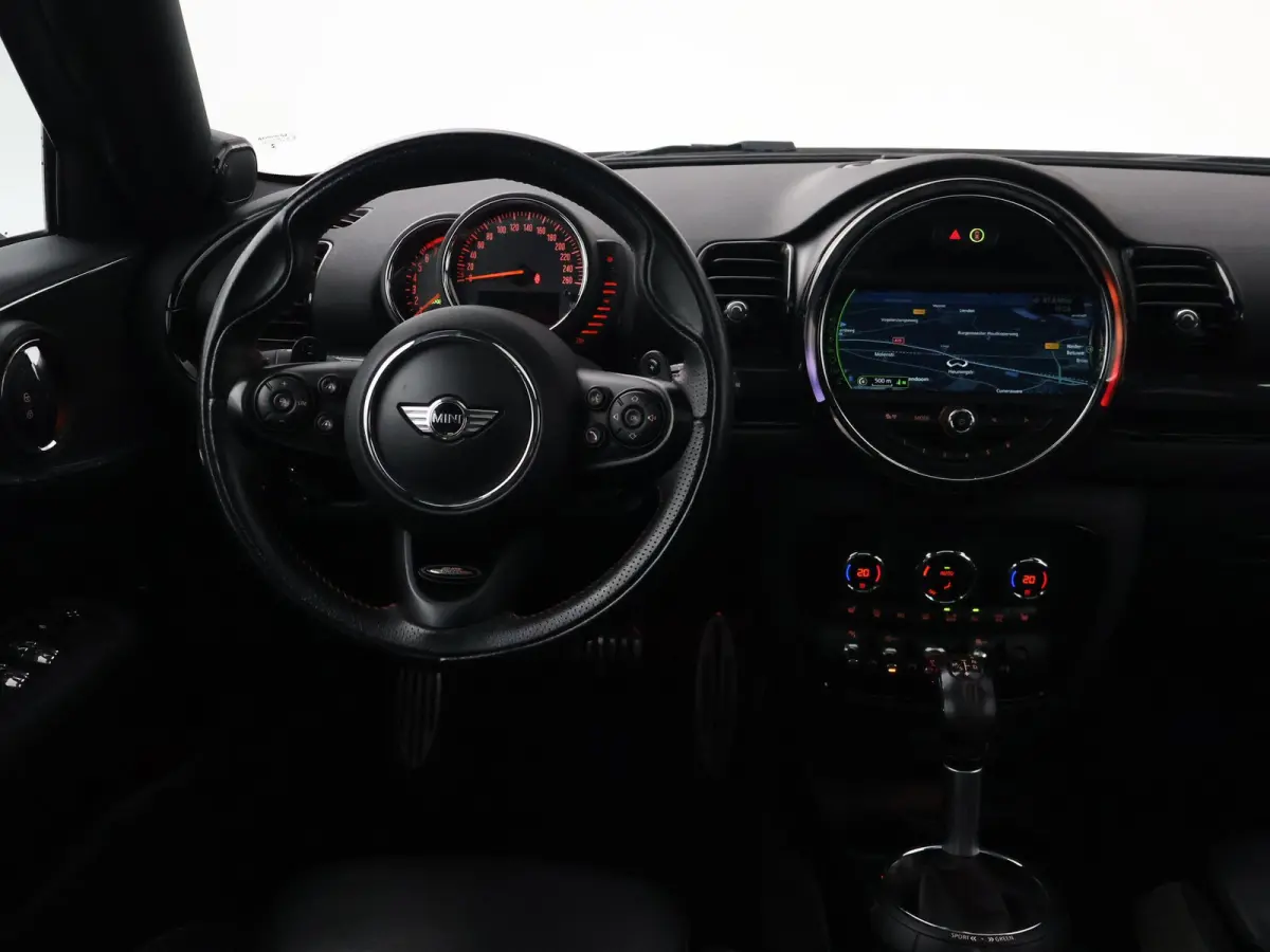 2.0 COOPER S 192 PK AUT. + TREKHAAK | PANORAMA | ADAPTIVE CRUISE | CAMERA | STOELVERW. | HARMAN/KARDON
