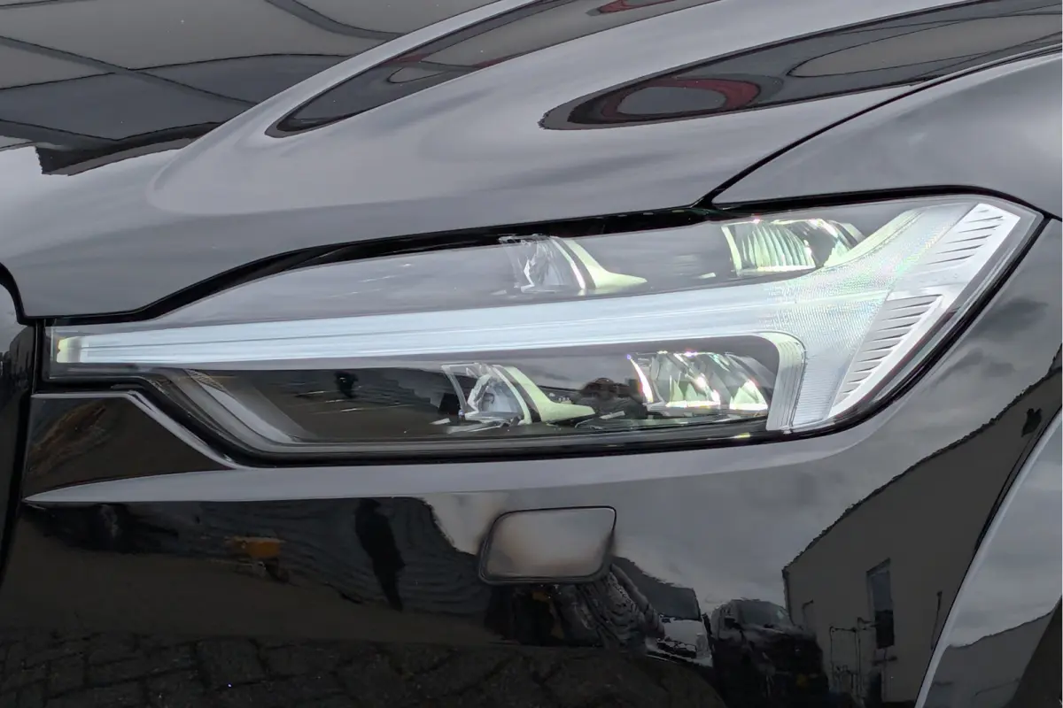 2.0 Recharge T6 AWD R-Design Black Trekhaak