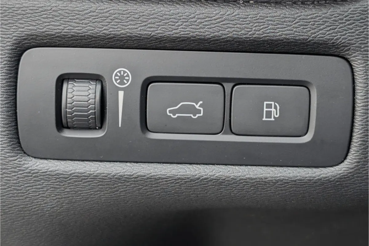 2.0 Recharge T6 AWD R-Design Black Trekhaak