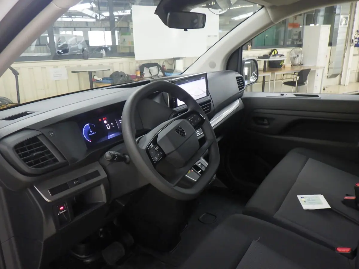 L2 75 kWh CARPLAY DRAADLOOS | TOT 8 JAAR GARANTIE | BETIMMERING LAADRUIMTE