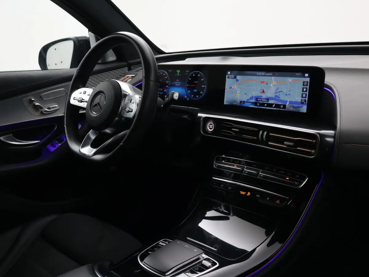 400 4MATIC AMG SPORT 80 kWh + 21 INCH | TREKHAAK | BURMESTER | SCHUIFDAK | HEAD-UP | 360 CAMERA