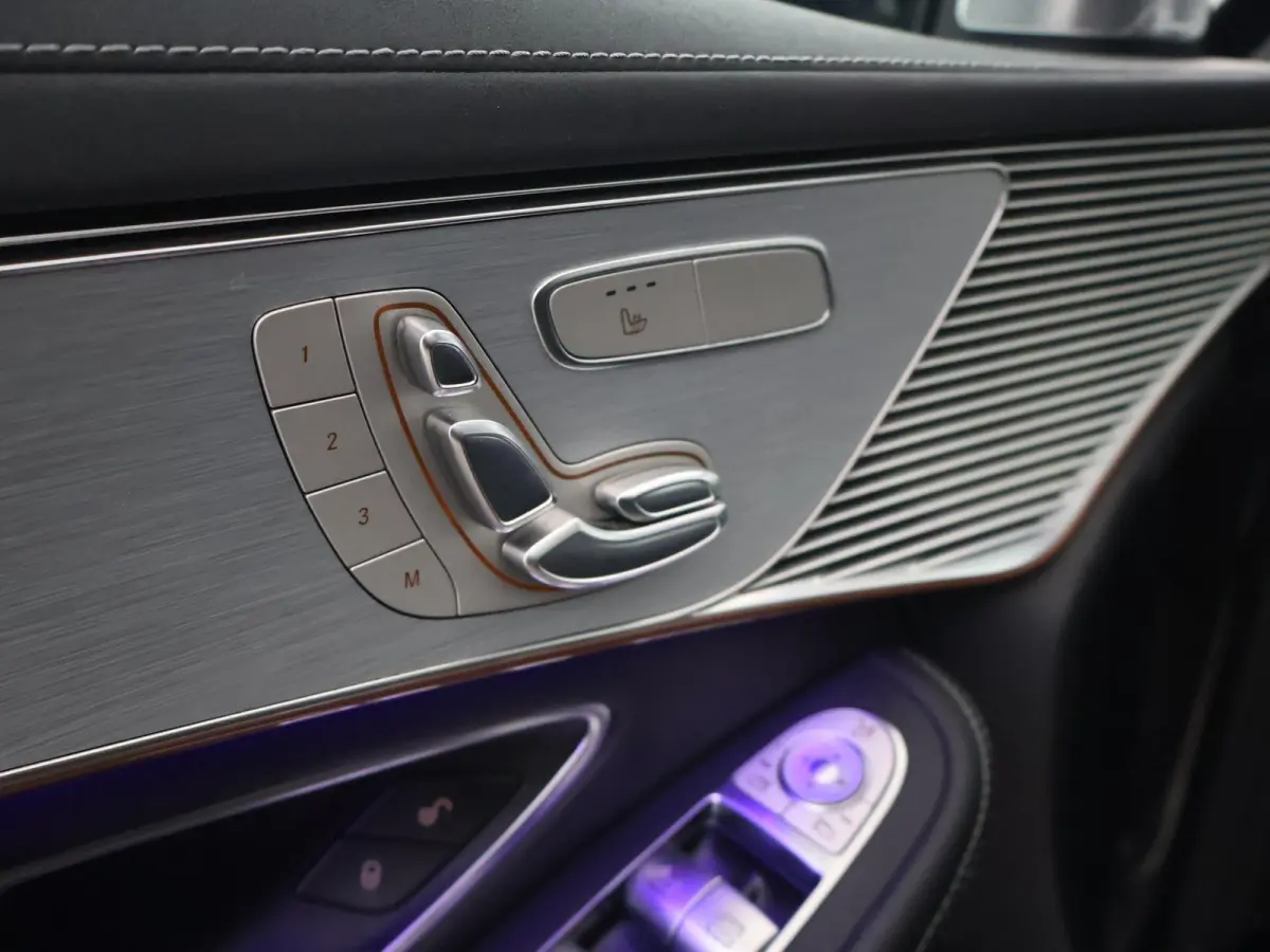 400 4MATIC AMG SPORT 80 kWh + 21 INCH | TREKHAAK | BURMESTER | SCHUIFDAK | HEAD-UP | 360 CAMERA