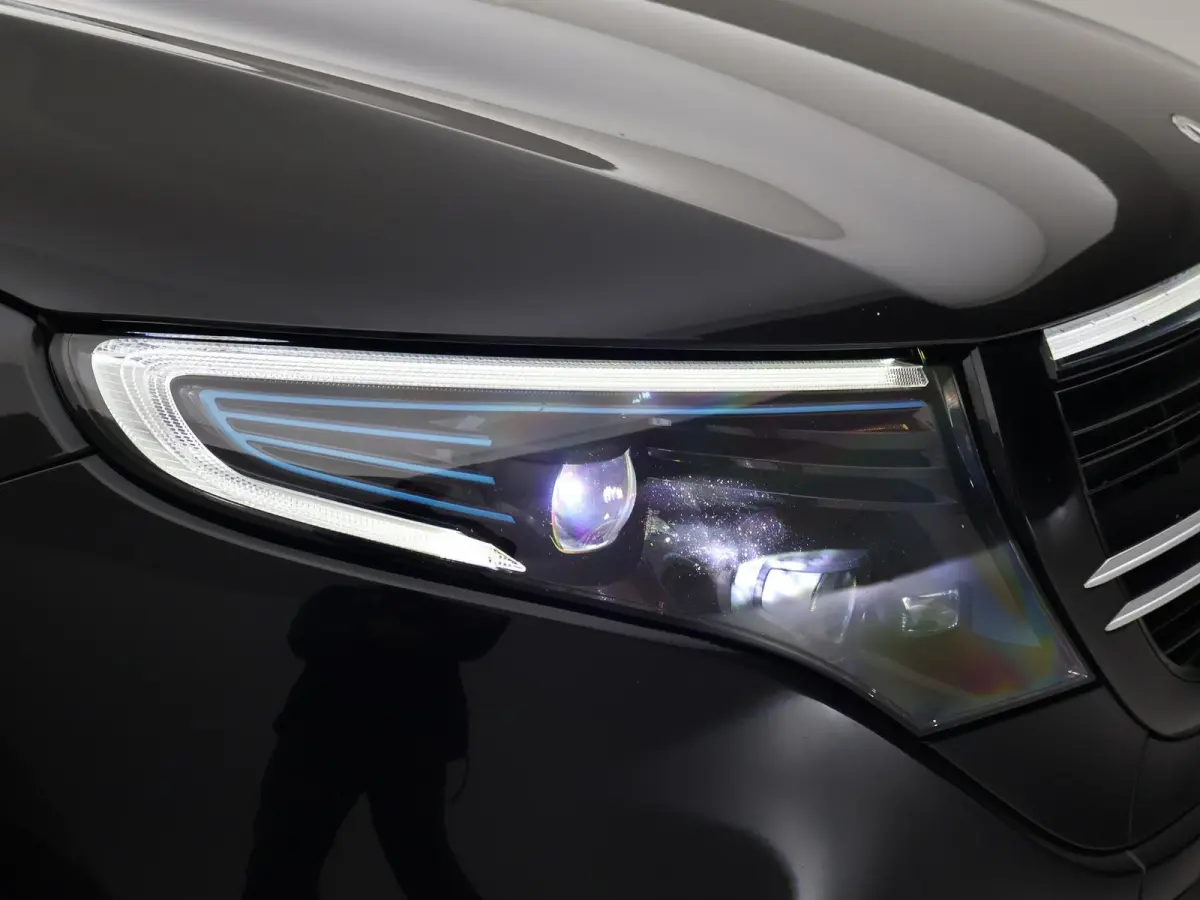 400 4MATIC AMG SPORT 80 kWh + 21 INCH | TREKHAAK | BURMESTER | SCHUIFDAK | HEAD-UP | 360 CAMERA