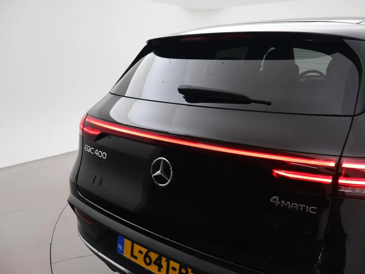 400 4MATIC AMG SPORT 80 kWh + 21 INCH | TREKHAAK | BURMESTER | SCHUIFDAK | HEAD-UP | 360 CAMERA