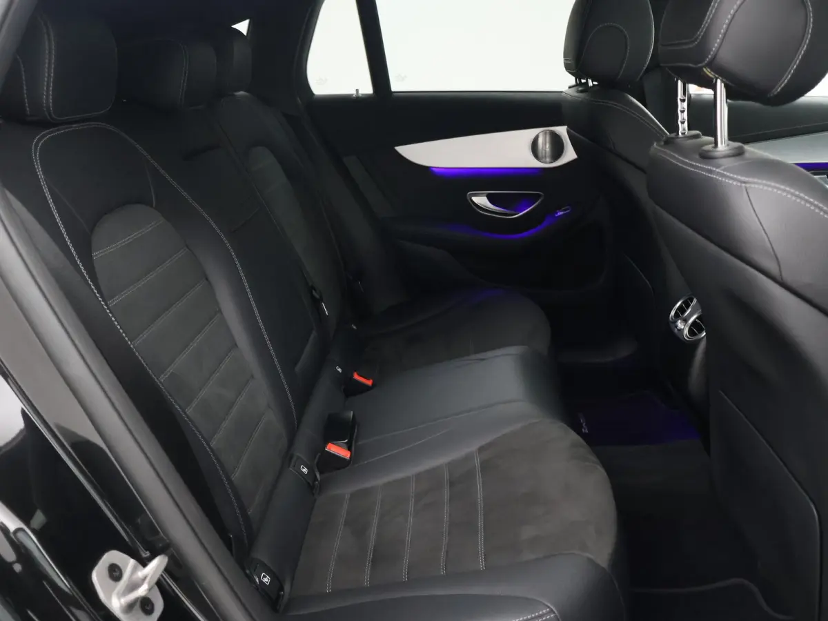 400 4MATIC AMG SPORT 80 kWh + 21 INCH | TREKHAAK | BURMESTER | SCHUIFDAK | HEAD-UP | 360 CAMERA