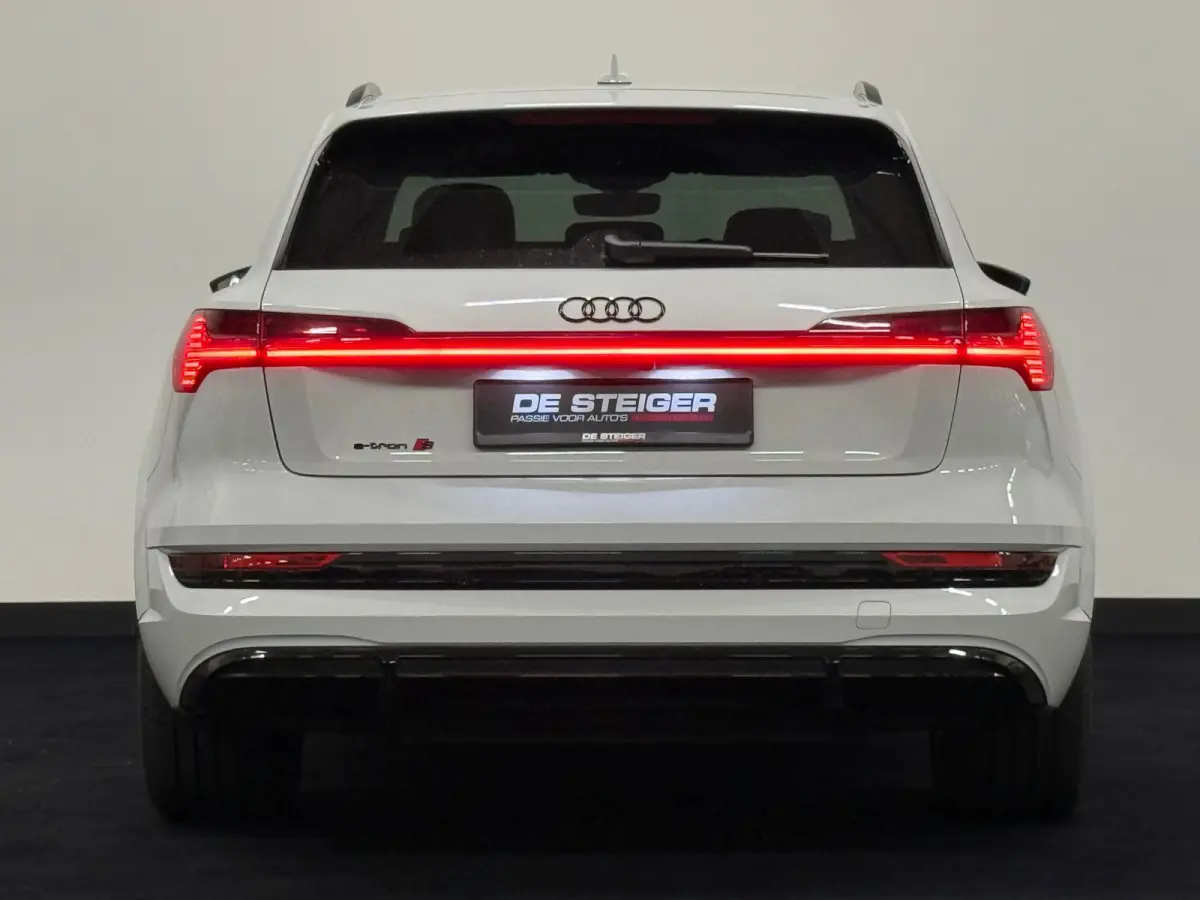 S quattro 95 kWh B&O Memory Sfeer Luchtvering
