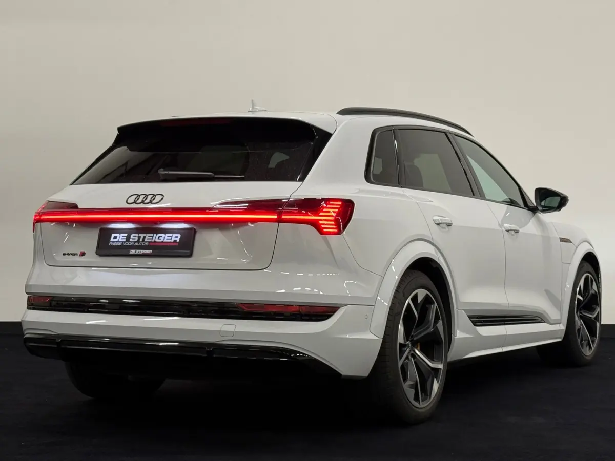 S quattro 95 kWh B&O Memory Sfeer Luchtvering