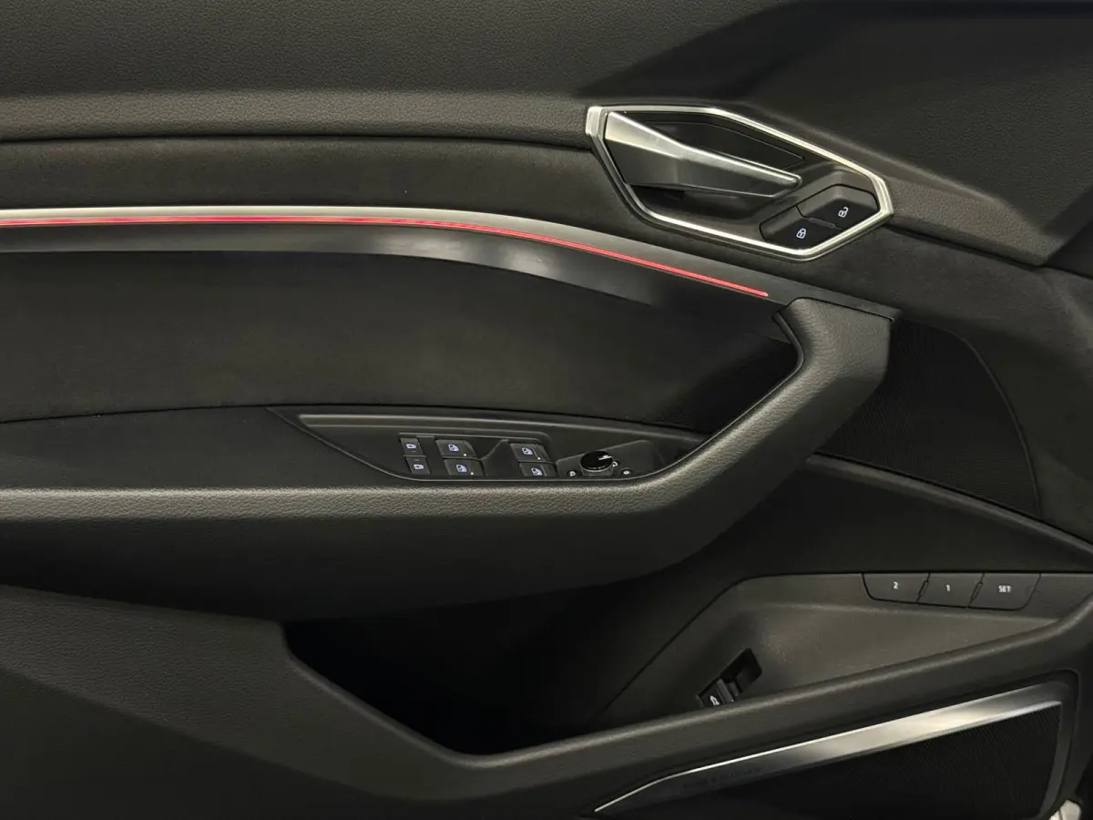 S quattro 95 kWh B&O Memory Sfeer Luchtvering