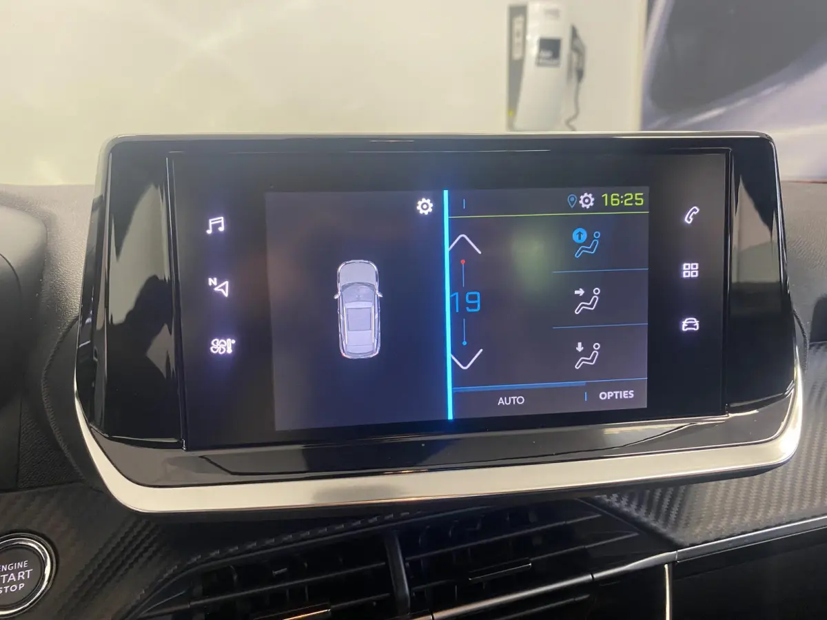 EV Active Pack 50 kWh | Apple Carplay & Android Auto | 16 inch LMV | Airco | 25 DKM l SOH 100%