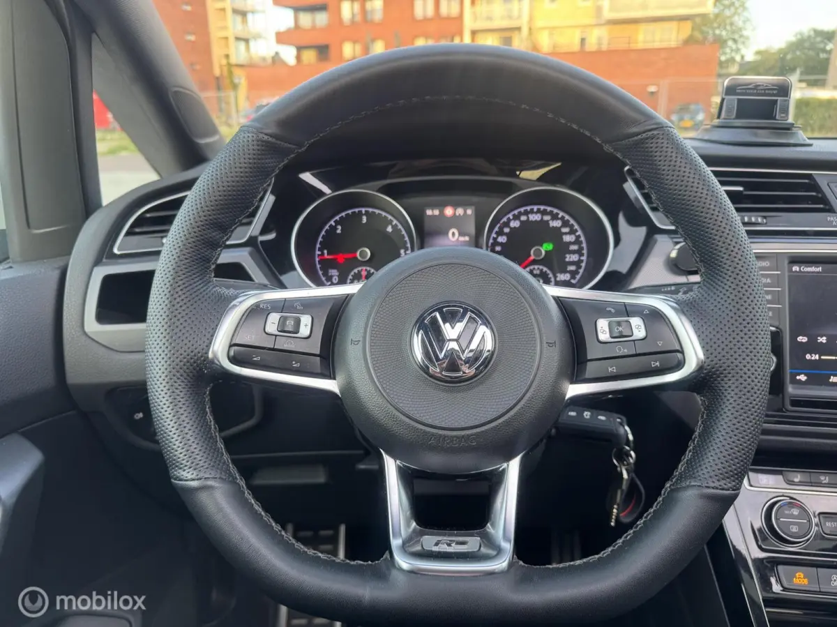 2.0 TDI SCR | R- Line 7p | 4 motion | pano
