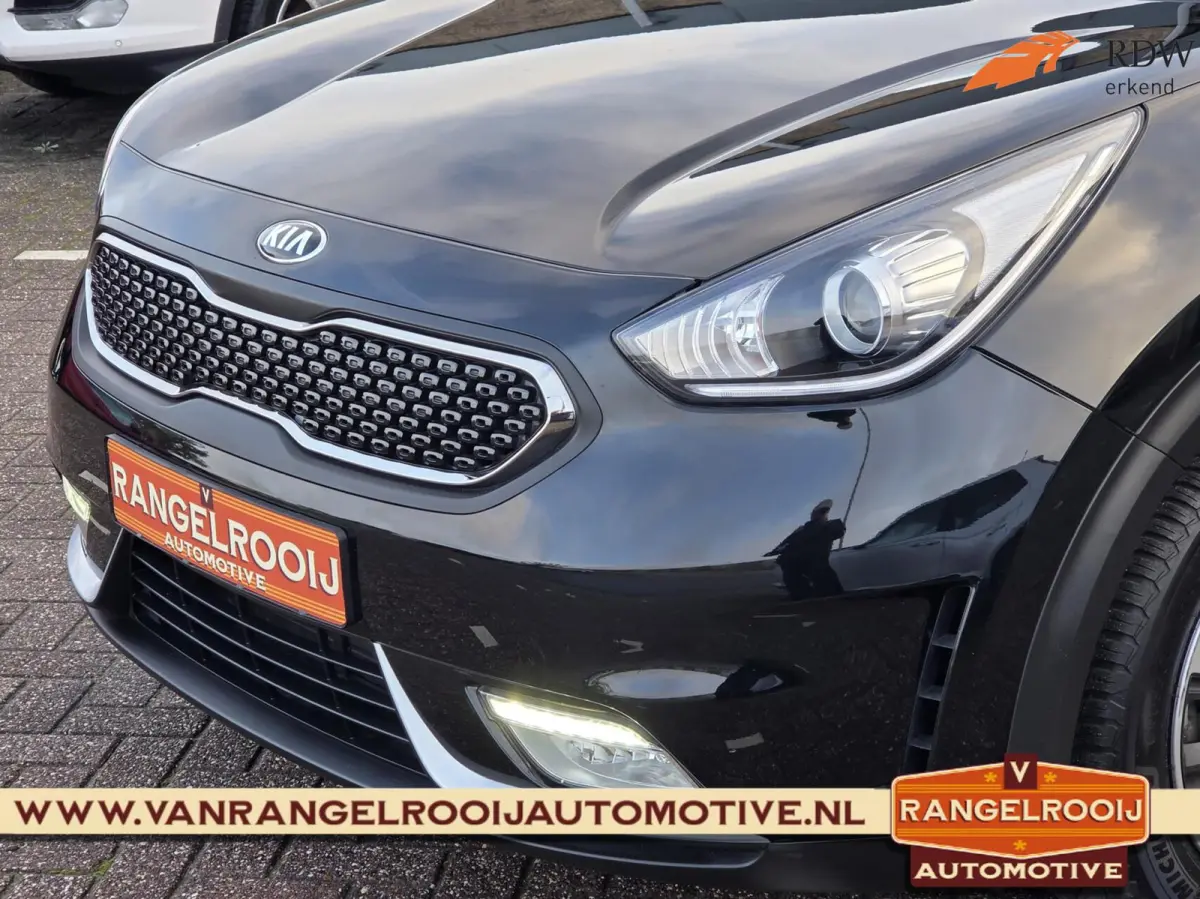 1.6 GDi Hybrid DynamicLine, clima, cruise, camera, carplay, navi