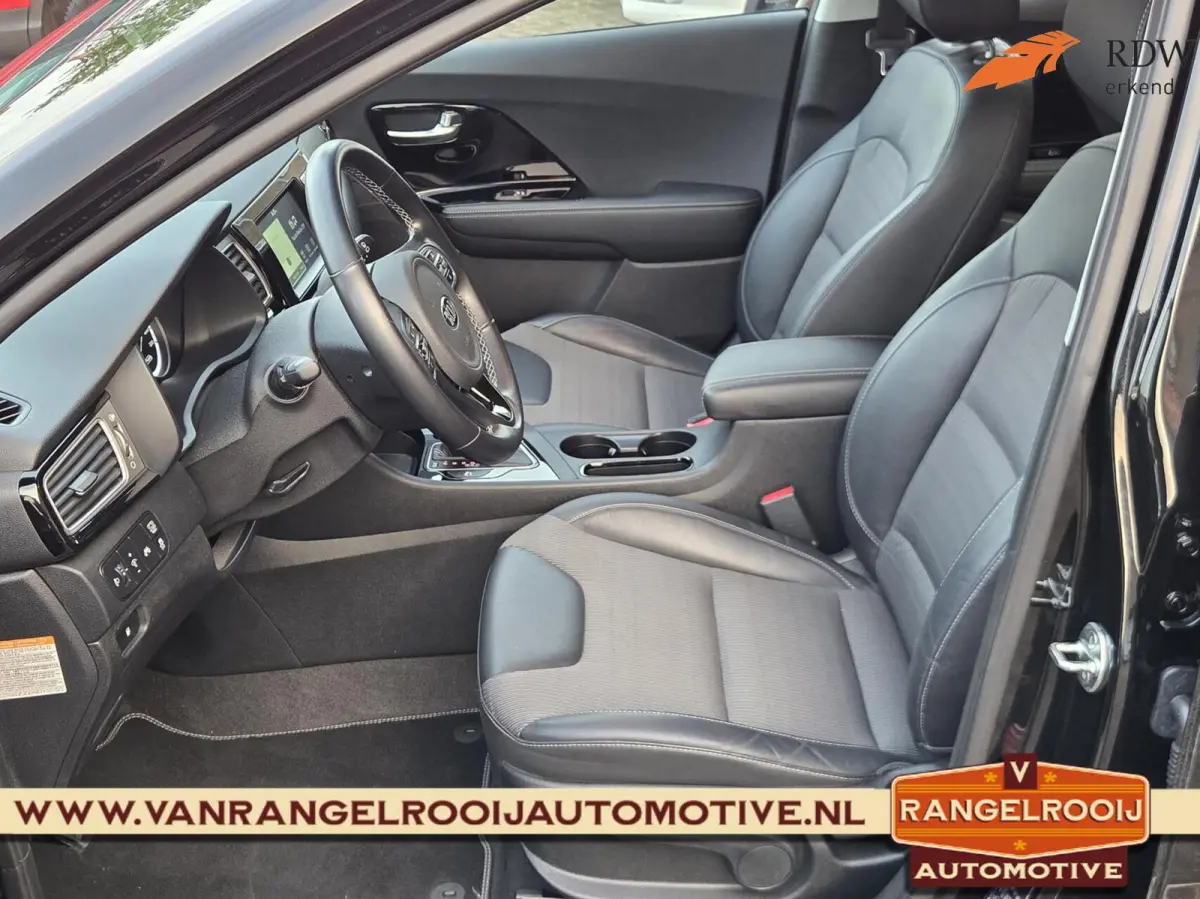 1.6 GDi Hybrid DynamicLine, clima, cruise, camera, carplay, navi