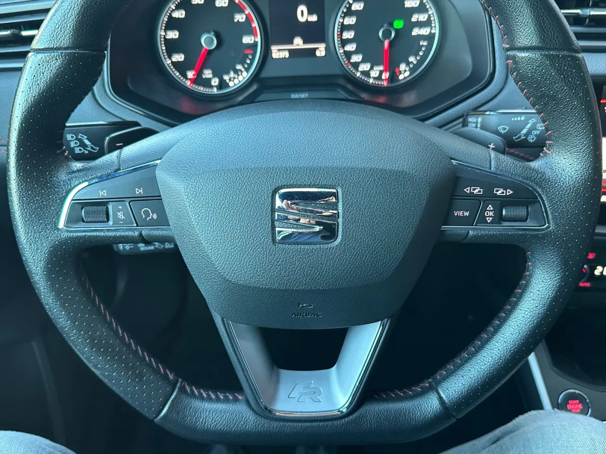 1.0 TSI FR Business Intense Aut Navi Carplay