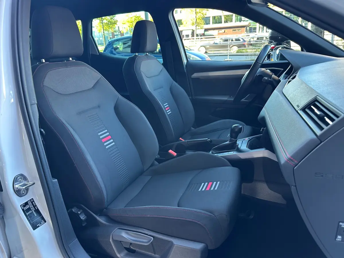 1.0 TSI FR Business Intense Aut Navi Carplay