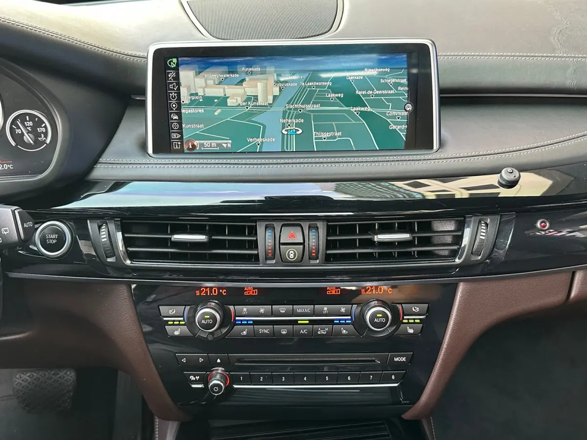 XDrive40e High Executive Aut Leer Navi Camera Pano